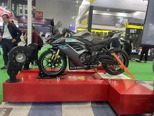 Motorcycle chassis dynamometer